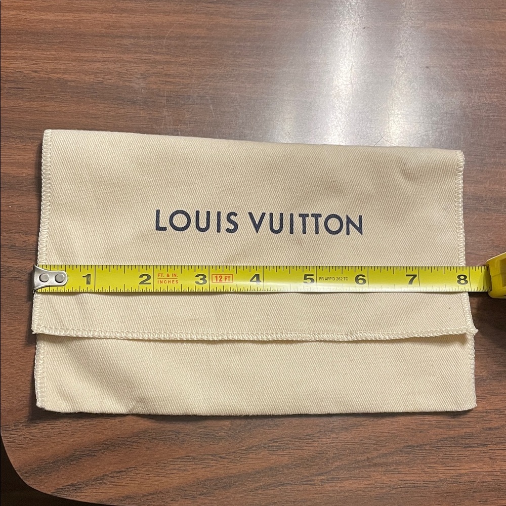 Louis Vuitton Dust Bag (authentic) - Picture 3 of 4